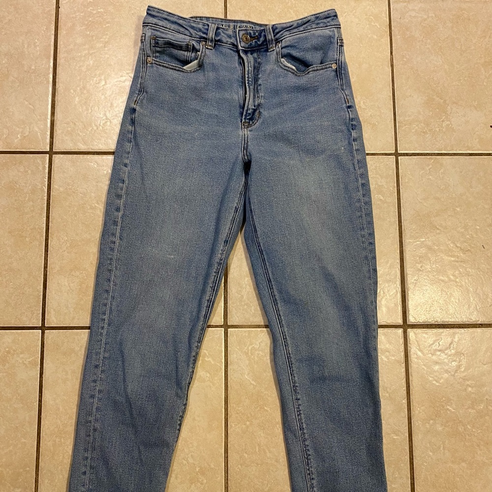 American Eagle Mom Jeans